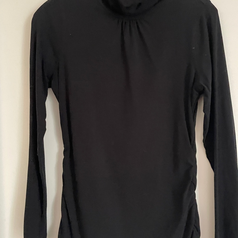 CAbi fitted turtleneck